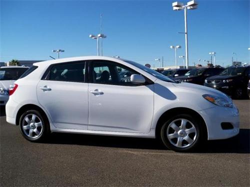 Toyota Matrix 2010 photo 2