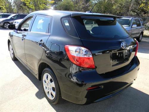 Toyota Matrix 2010 photo 3