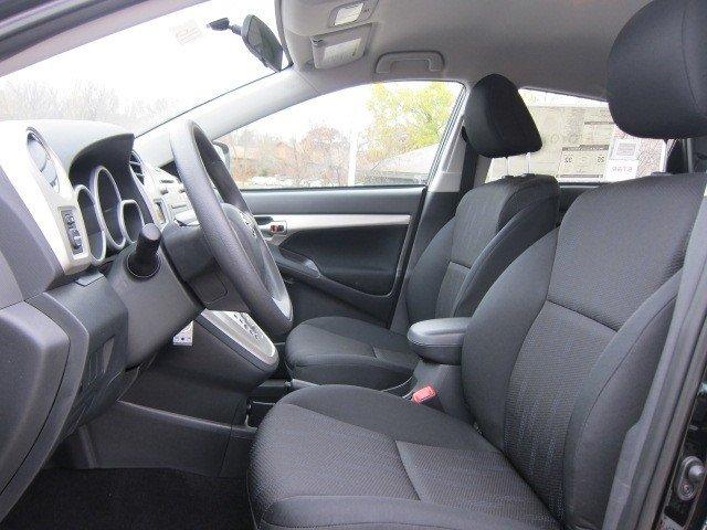 Toyota Matrix 2011 photo 4
