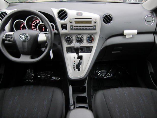 Toyota Matrix 2011 photo 5