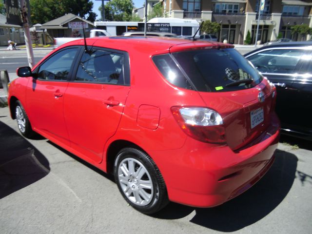 Toyota Matrix 2011 photo 4