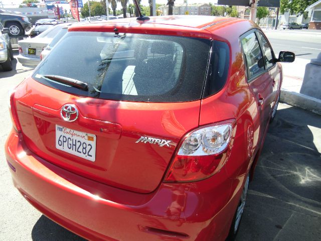 Toyota Matrix 2011 photo 7