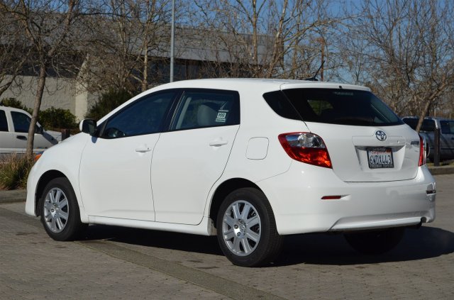 Toyota Matrix 2012 photo 3