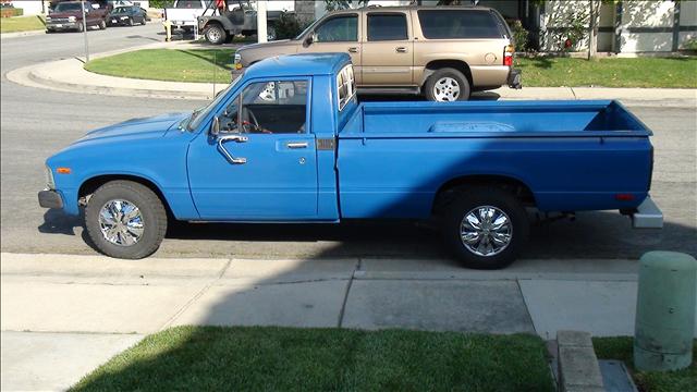 Toyota Pickup 1982 photo 1