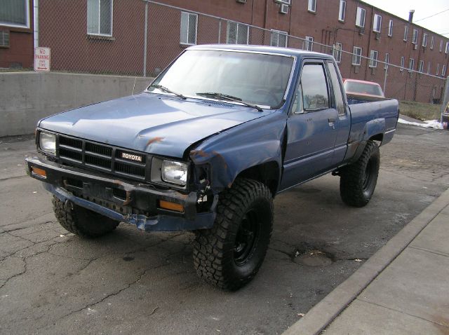 Toyota Pickup 1985 photo 3