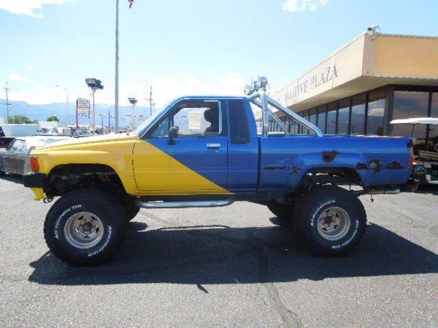 Toyota Pickup 1986 photo 4