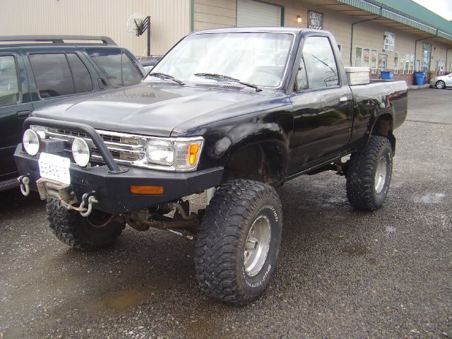 Toyota Pickup 1989 photo 2