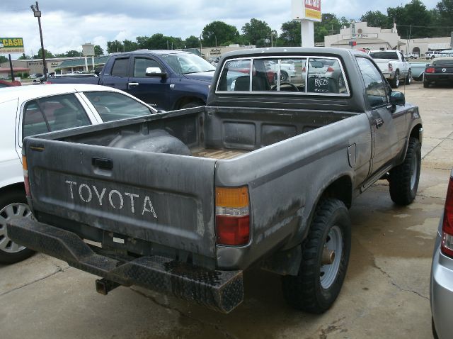 Toyota Pickup 1989 photo 3