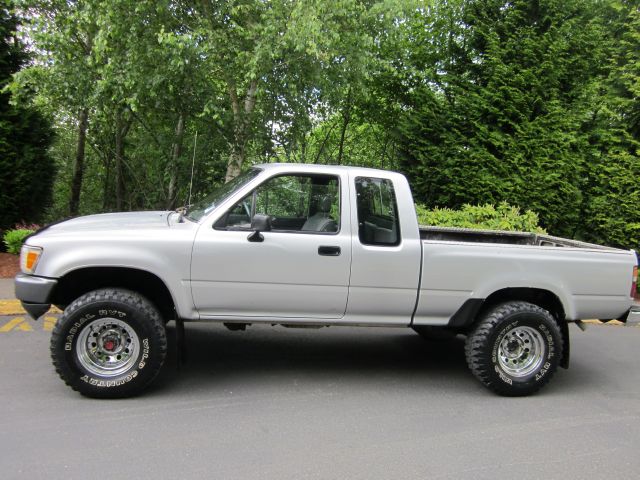 Toyota Pickup 1989 photo 8