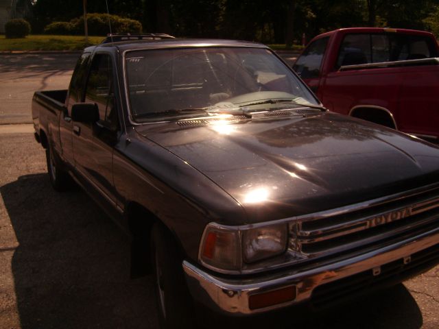 Toyota Pickup 1991 photo 2