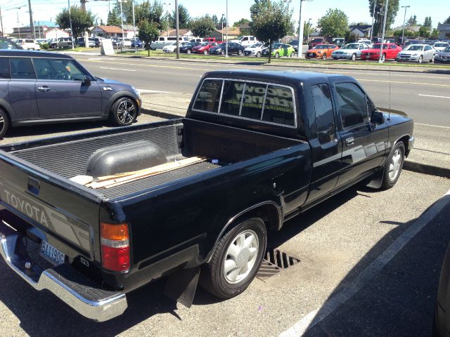 Toyota Pickup Unknown Pickup Truck