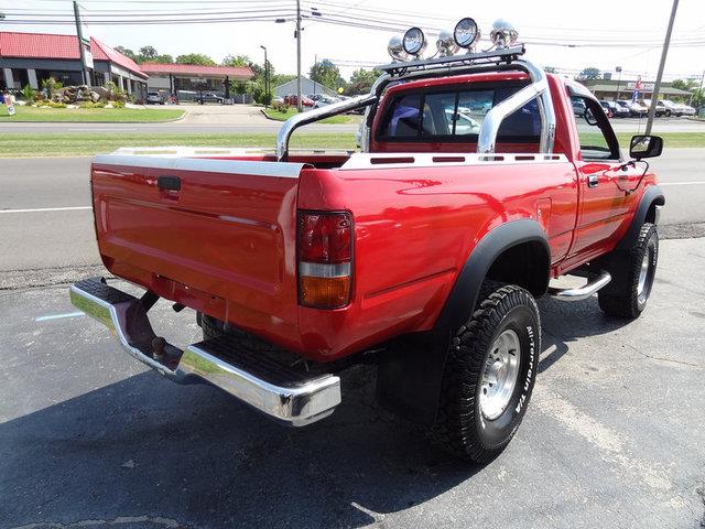 Toyota Pickup 1993 photo 2