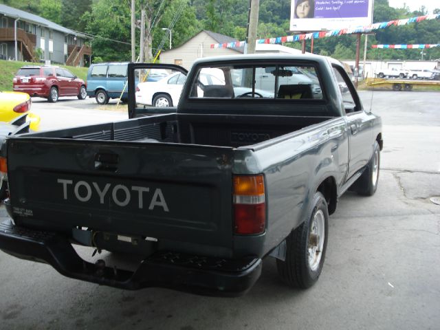 Toyota Pickup 1993 photo 2