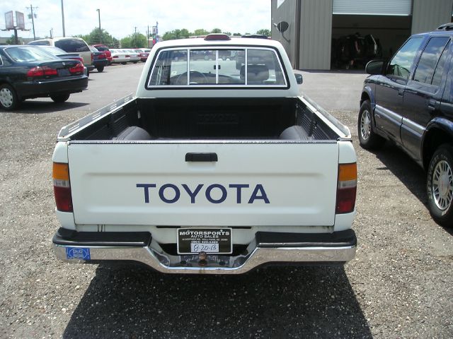 Toyota Pickup 1994 photo 2