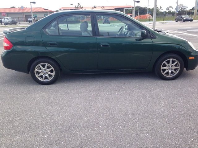 Toyota Prius 2002 photo 2