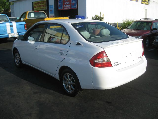 Toyota Prius 2002 photo 3