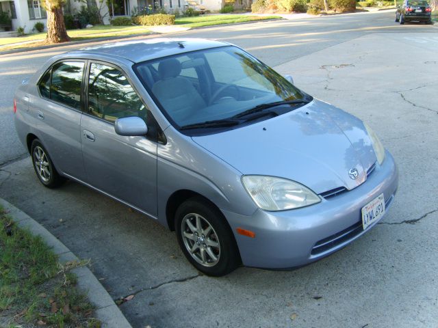 Toyota Prius 2002 photo 0