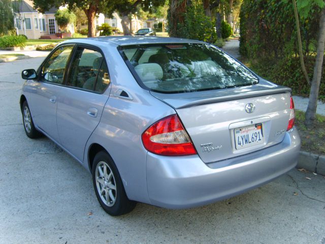 Toyota Prius 2002 photo 3