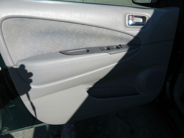 Toyota Prius 2002 photo 1