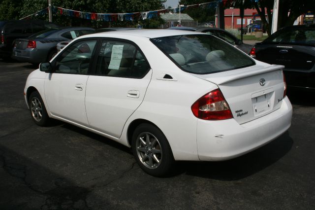 Toyota Prius 2002 photo 3