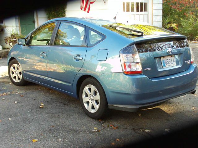 Toyota Prius 2004 photo 1