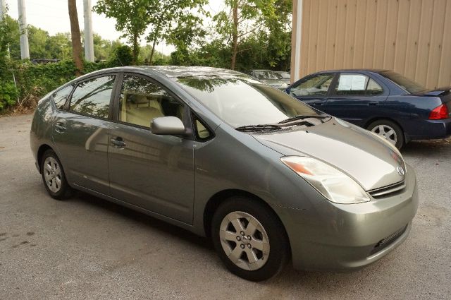 Toyota Prius 2004 photo 1