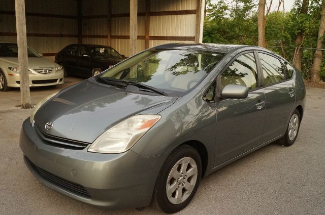 Toyota Prius 2004 photo 2
