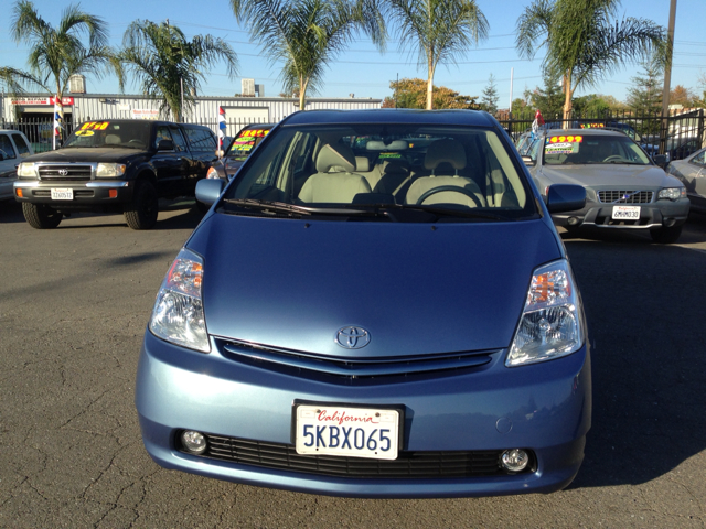 Toyota Prius 2004 photo 3