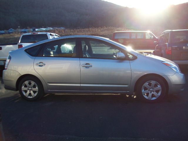 Toyota Prius 2004 photo 3