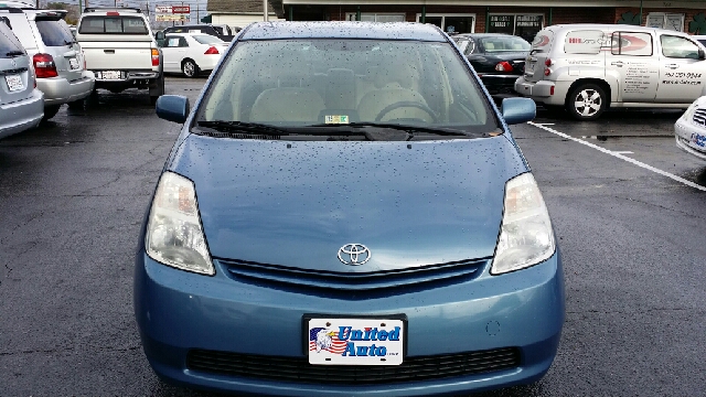 Toyota Prius 2004 photo 0