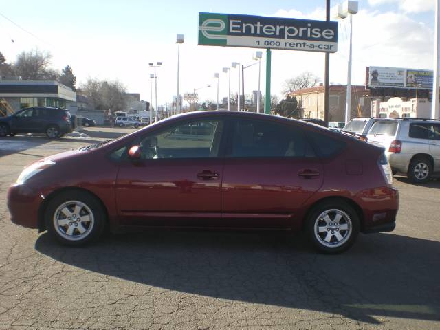 Toyota Prius 2004 photo 1