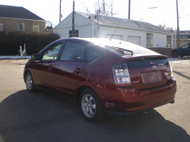 Toyota Prius 2004 photo 2