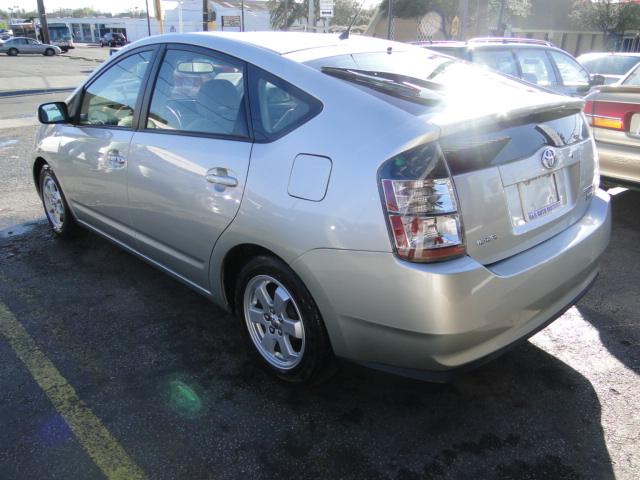 Toyota Prius 2004 photo 5