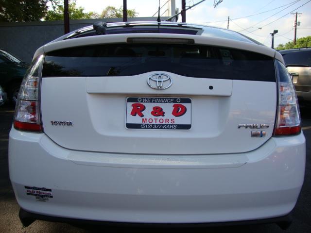 Toyota Prius 2004 photo 4