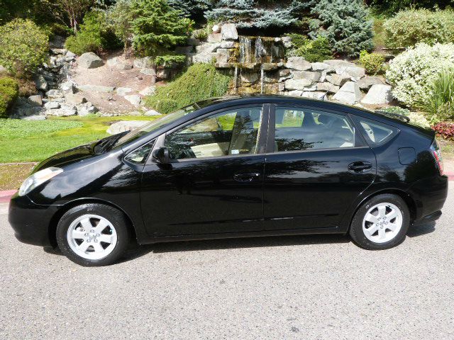 Toyota Prius 2004 photo 4