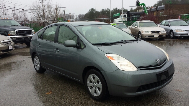 Toyota Prius 2004 photo 2