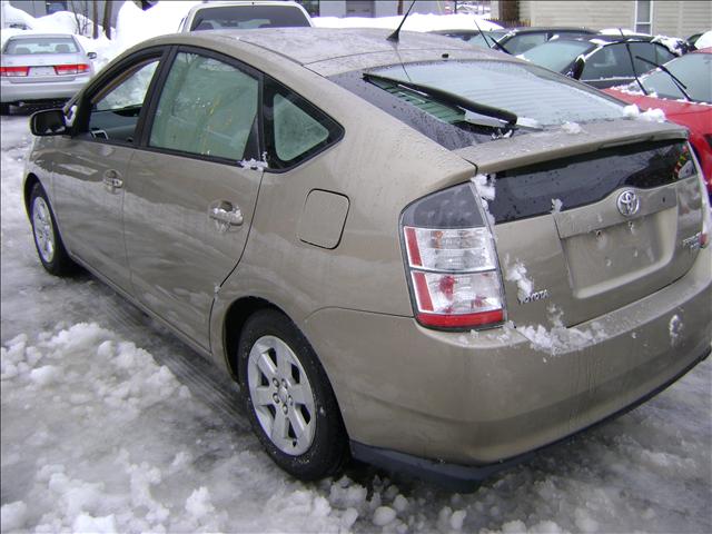 Toyota Prius 2004 photo 1