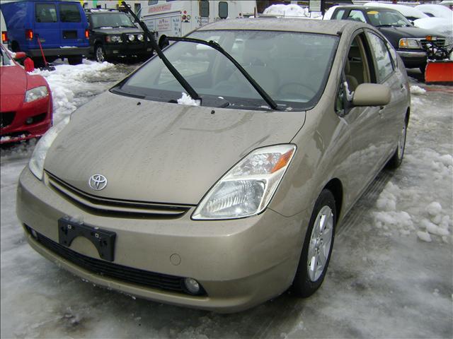 Toyota Prius 2004 photo 2