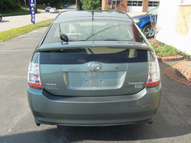 Toyota Prius 2005 photo 18