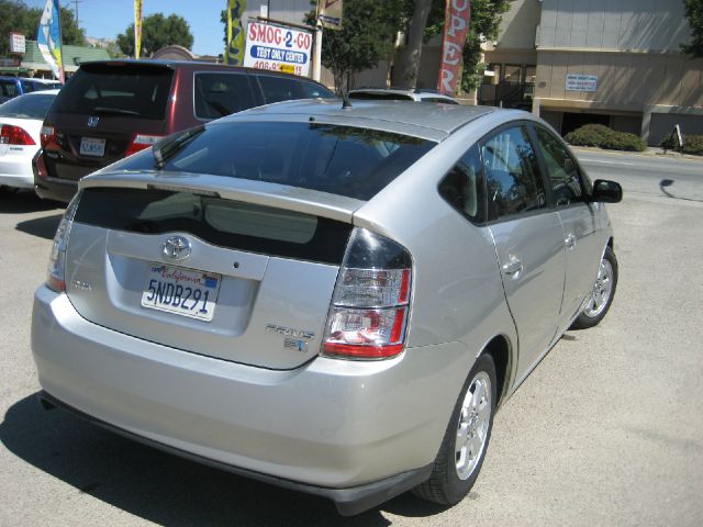 Toyota Prius 2005 photo 4
