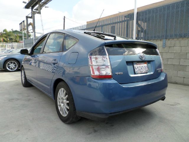 Toyota Prius 2005 photo 1