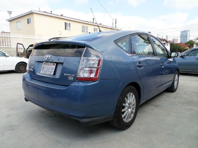 Toyota Prius 2005 photo 2