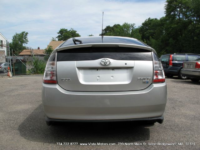 Toyota Prius 2005 photo 1