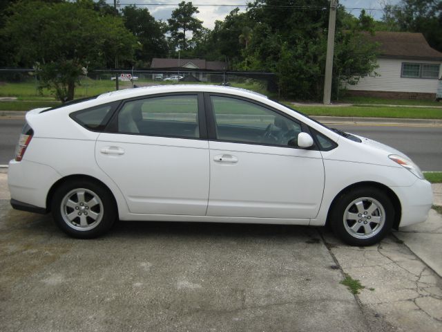 Toyota Prius 2005 photo 1