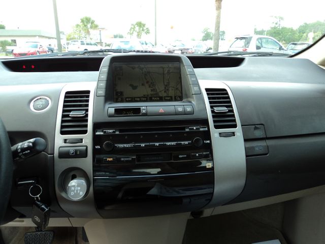 Toyota Prius 2005 photo 1