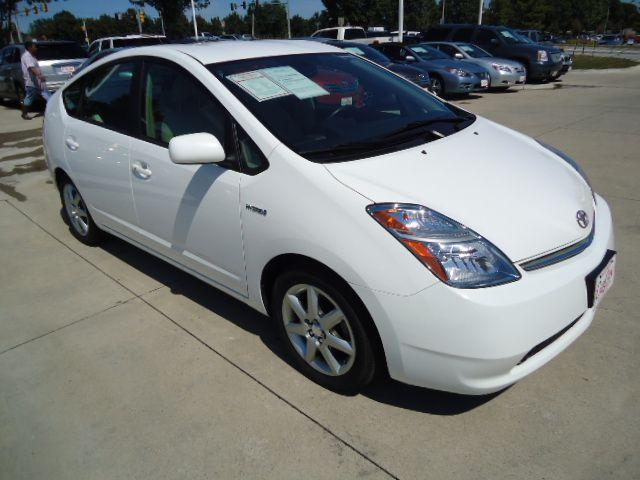 Toyota Prius ESi Hatchback