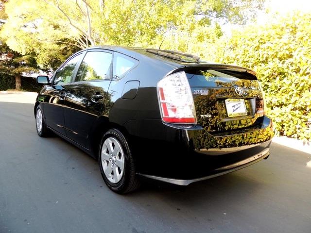 Toyota Prius 2008 photo 2