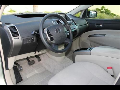 Toyota Prius 2.0 Xtronic CVT Other