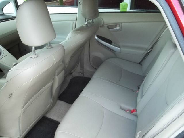 Toyota Prius Premier - ONE Ownerloaded Hatchback