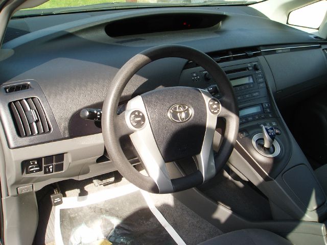 Toyota Prius 2010 photo 8